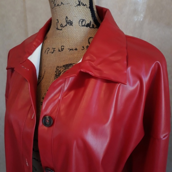 Women's Red Faux Leather Shacket / Button-up Jacket Size XL - Picture 3 of 13